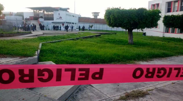 Riña en Penal deja 3 muertos