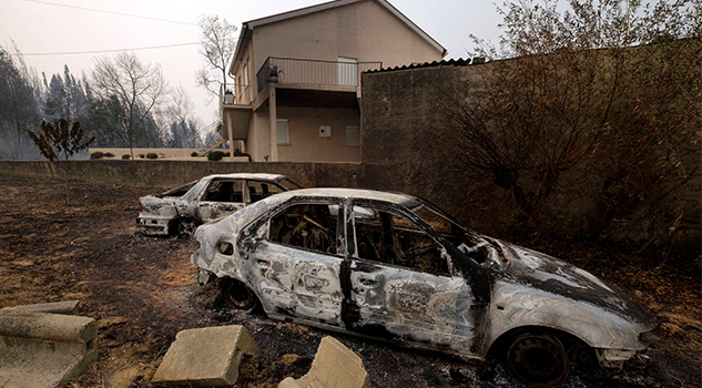 Eran proyectiles de fuego que caían por todos los lados proyectiles-fuego-caian-todos-los-lados