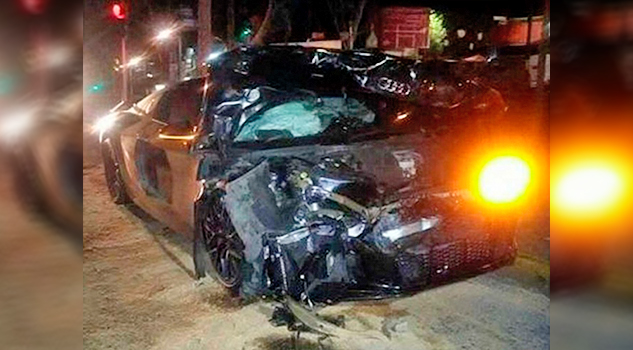 Por 'rápido y furioso' Alan Pulido choca y destroza auto de 2.5 mdp