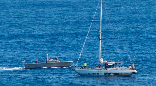 Rescatan a dos mujeres despues de 5 meses a la deriva