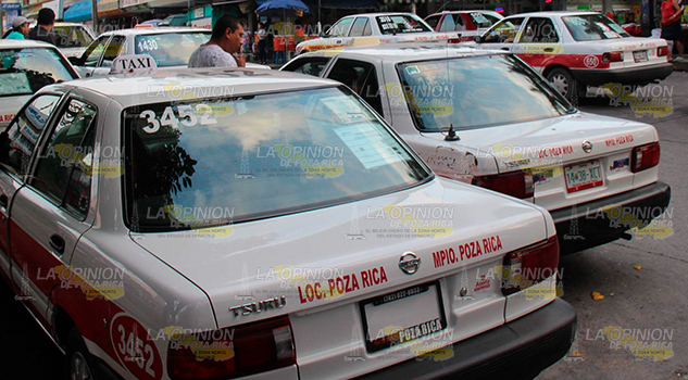 Dejan sin efecto 42 concesiones taxis