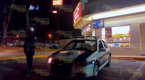 Asaltó Oxxo de la colonia Manantiales Asalto OXXO Colonia Manantiales