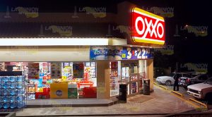 Asaltó Oxxo de la colonia Manantiales Asalto OXXO Colonia Manantiales
