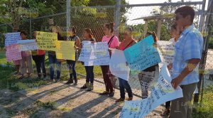 Exigen padres de familia cambio de docente Exigen Padres Familia Cambio Docente