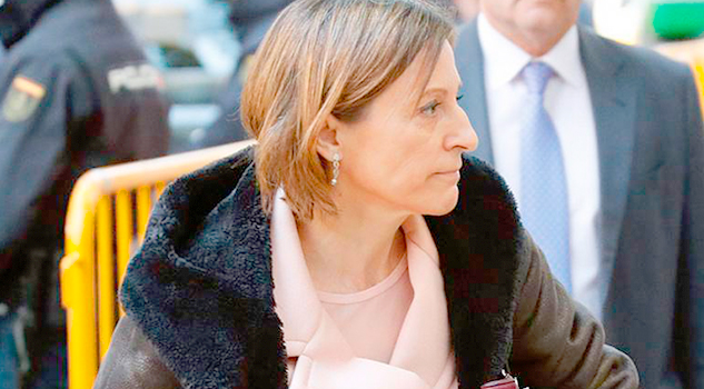 Fiscalía española ordena prisión preventiva para presidenta del parlamento catalán