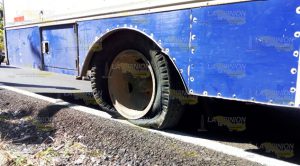 Hoyancos en carretera