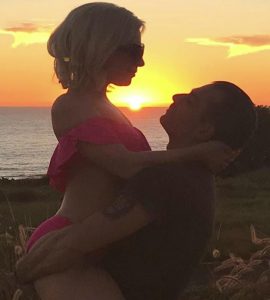 Lady Gaga acepta casarse una vez más, ahora con Christian Carino