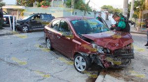 Maestra no hace alto y choca Maestra No Hace Alto Choca