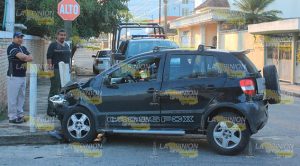 Maestra no hace alto y choca Maestra No Hace Alto Choca