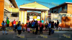 ¡Toman la escuela Libertadores de América! Toman Escuela Libertadores América