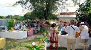 Gran afluencia al cementerio municipal