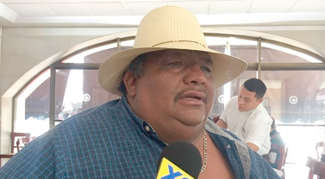 Contratan a pescadores para limpiar y reforestar laguna de Veracruz