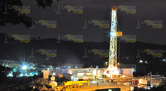 Cae producción petrolera