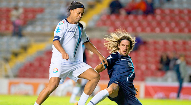Estrellas de América empata con estrellas de Europa en juego por la Paz