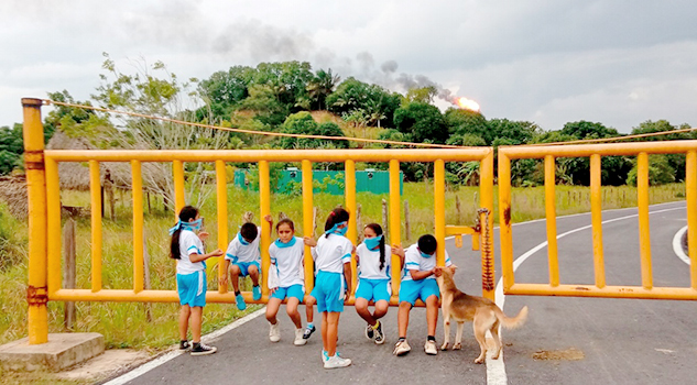 Fuga en Etileno Siglo XXI intoxica a 20 niños, en Nanchital
