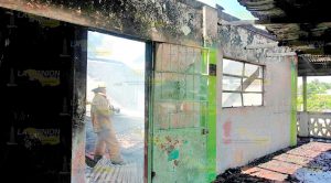 ¡Fuego en escuela primaria!