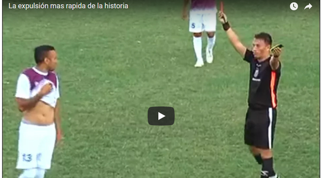 Así fue como un futbolista rompió un récord en 10 segundos