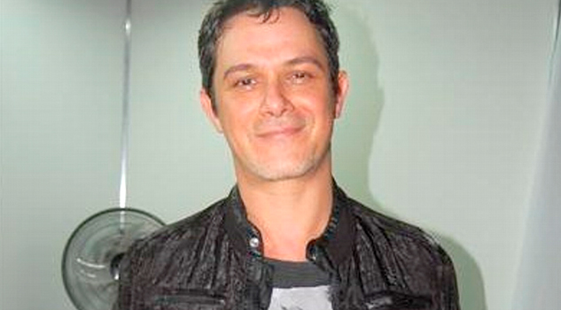 Recibe Alejandro Sanz premio Persona 2017 en Grammy Latino