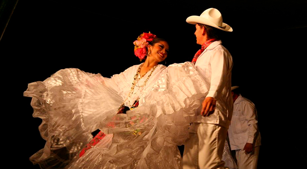 Mezcla de culturas caribeñas: Son y Danzón Jarocho