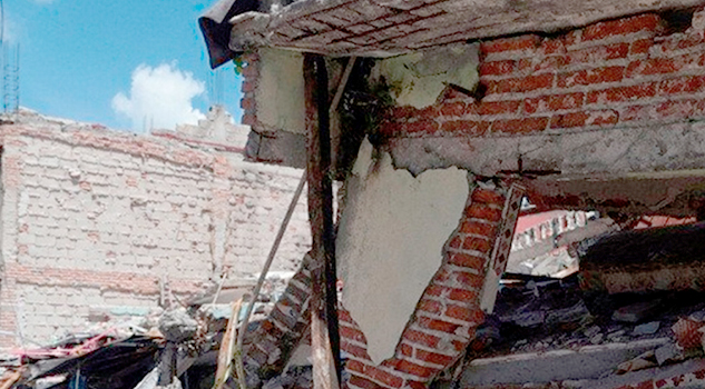 Suman más de 130 muertos por terremoto en frontera iraní-iraquí