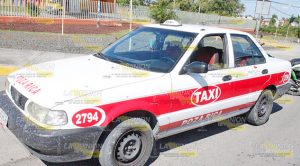 Tres delincuentes atracan a taxista