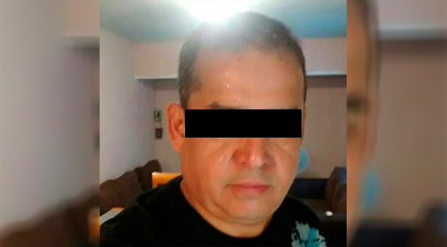 Acosan y roban identidad a mujer Acosan Roban Identidad Mujer