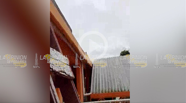 Evacuan escuela primaria en Tihuatlán ante riesgo de colapso