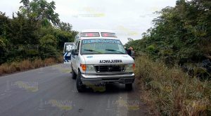 Familia de Naranjos se salva de morir en una volcadura Familia Naranjos Salva Morir Volcadura