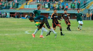 GALERÍA: Primer Tiempo, Final Juvenil Sub-17, XLIII Torneo de Futbol de los Barrios Gaviotas VS SuperStart