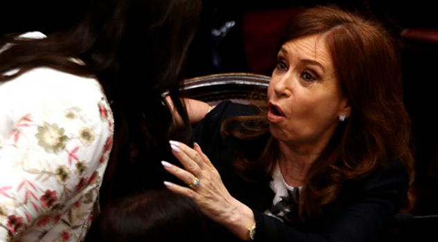 Ordenan detención de expresidenta Cristina Fernández Ordenan Detención Expresidenta Cristina Fernández