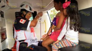 Petrolera choca contra un taxi; 4 lesionados Petrolera Choca Taxi Lesionados