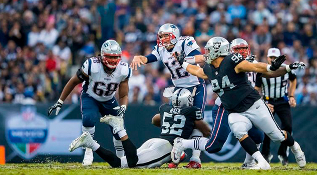 Raiders y Patriots jugaron con jersey de réplica para evitar robos