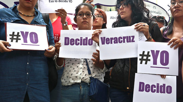 10 mujeres en la cárcel por aborto