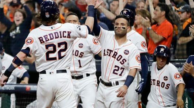 Houston se levantó de la tragedia y en el diamante