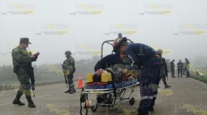 Vuelca autobús con pasajeros, mas de 12 heridos