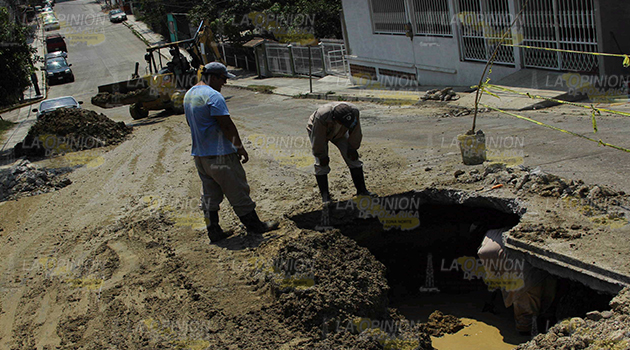 CAEV destroza calles