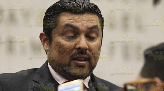 Busca Benitez mantener fuero