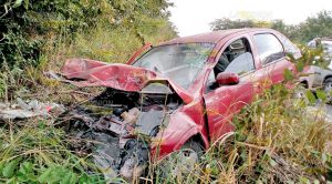 Cuatro lesionados deja Fuerte choque en la 180