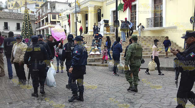 Decomisan explosivos