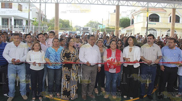 El alcalde entrega más obras