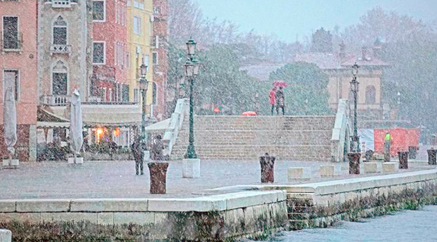 ¡Frío en serio! Nevadas paralizan países de Europa central