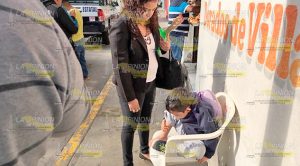 Taxi arrolla a niño