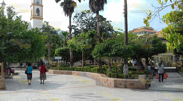 Abandonado el parque central