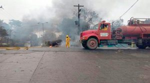 Explota pipa en Piedras Negras, Veracruz