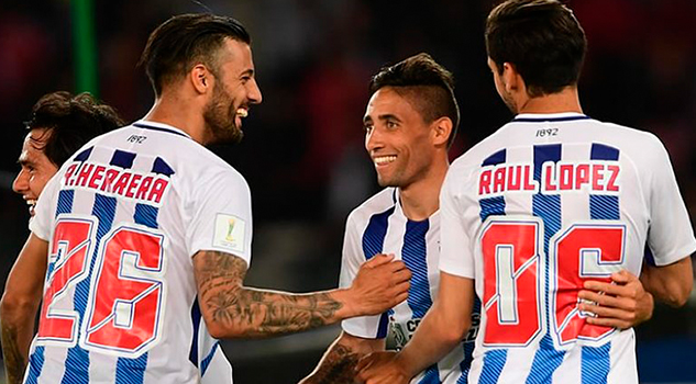 Tuzos van a semis en Mundial de clubes con sufrido triunfo