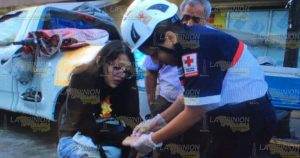 Taxi arrolla estudiante