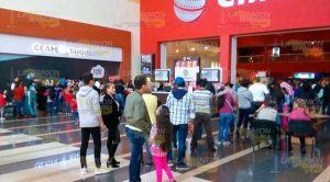 Invitación a estreno en Cinemex genera inconformidad Inconformidad Padres Familia Oferta Cinemex