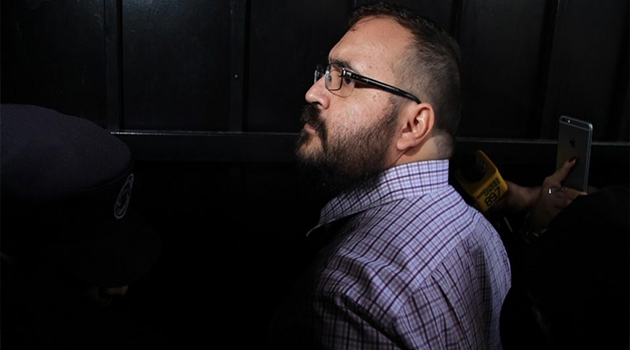 Defensa de Javier Duarte pide más tiempo para investigación; hoy se define qué sigue en el caso