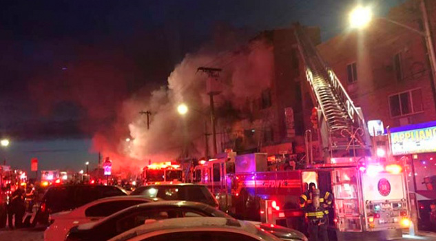 Ocho heridos en incendio en edificio de ciudad de Nueva York Ocho Heridos Incendio Edificio Nueva York