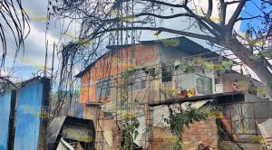 Incendio arrasa con vivienda